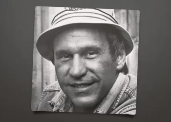 فلويد ليفين