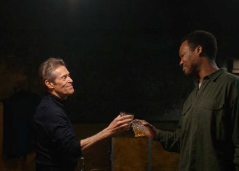 مراجعة فيلم «The Man in My Basement».. ضيف مزعج في دراما نفسية غريبة