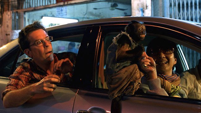 «سكوت ماكلين» يصارع الموت أثناء تصوير مشهد في «The Hangover Part II»