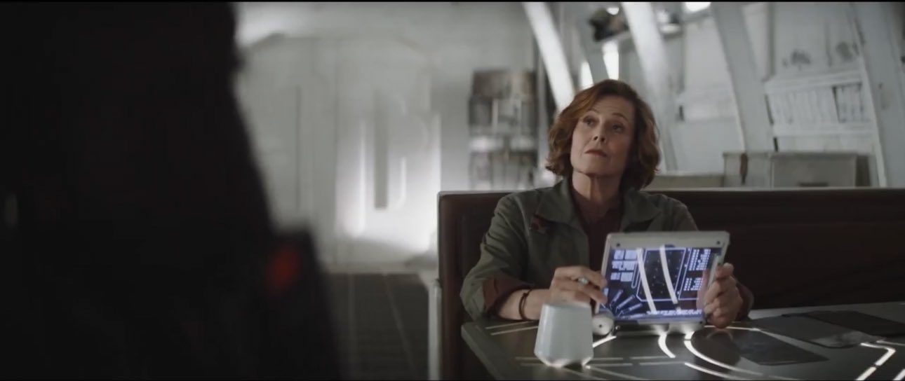 ٢٠٢٥٠٩٢٨ ٢١١٦٥٨ فيلم THE MANDALORIAN & GROGU