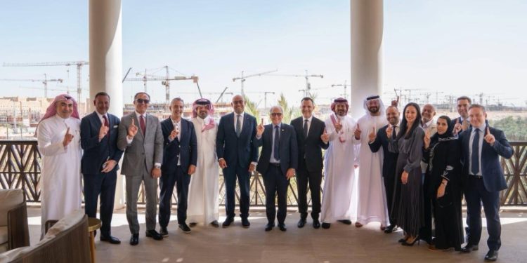 «الدرعية» تعقد شراكة مع «ماجد الفطيم» لتأسيس «ڤوكس سينما» واستقطاب علامات عالمية