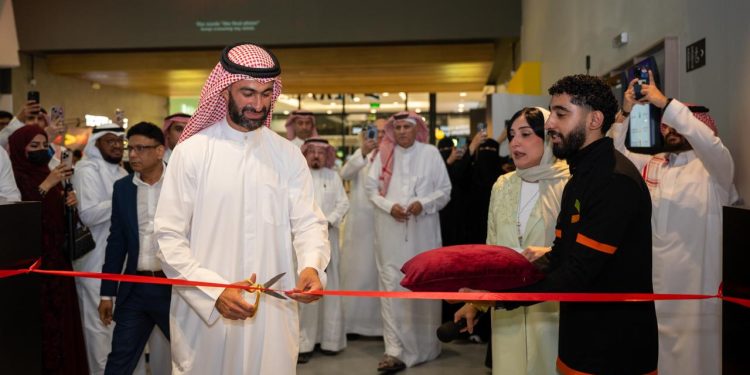 «بلاي سينما» تطلق أول سينما اقتصادية بالسعودية