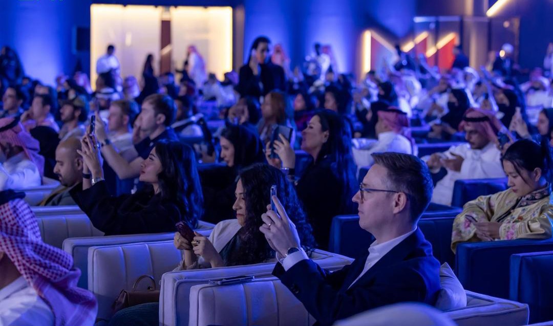 «منتدى الأفلام السعودي 2025» يواصل تألقه ببرامج نوعية واستثمارات تعزز مستقبل السينما الوطنية «منتدى الأفلام السعودي 2025» يواصل تألقه ببرامج نوعية واستثمارات تعزز مستقبل السينما الوطنية