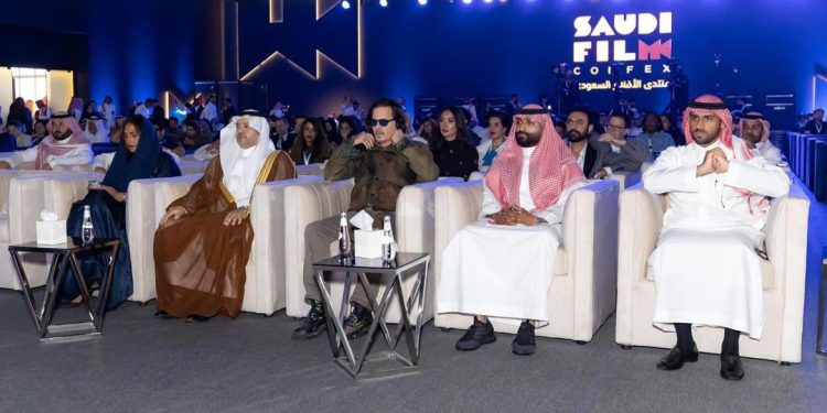 «منتدى الأفلام السعودي 2025» يواصل تألقه ببرامج نوعية واستثمارات تعزز مستقبل السينما الوطنية