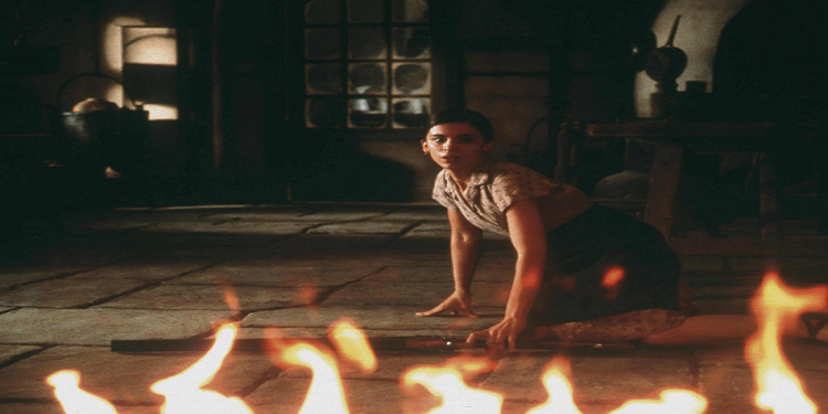 مراجعة فيلم «The Devil’s Backbone».. قصة أشباح غنية ومثيرة هي جوهرة قوطية