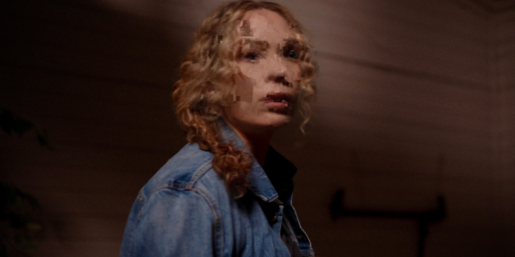 man finds tape tribeca ahn 800x445