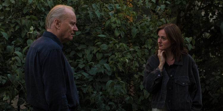 «Sentimental Value» قصة عائلة ممزقة تحاول ترميم الماضي بعدسة السينما