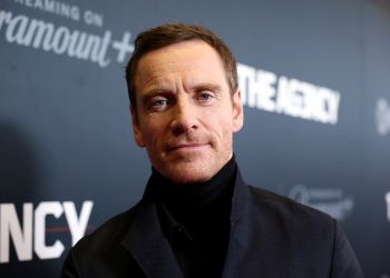 «نتفليكس» تكشف أول صورة رسمية لـ«جو كينيدي الأب» في مسلسل «Kennedy»