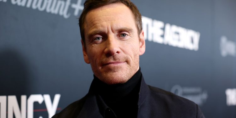 «نتفليكس» تكشف أول صورة رسمية لـ«جو كينيدي الأب» في مسلسل «Kennedy»