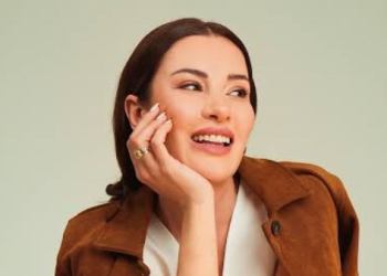 وفاة الممثلة التركية «إيجي أرتيم» عن عمر يناهز 35 عامًا إثر أزمة قلبية مفاجئة