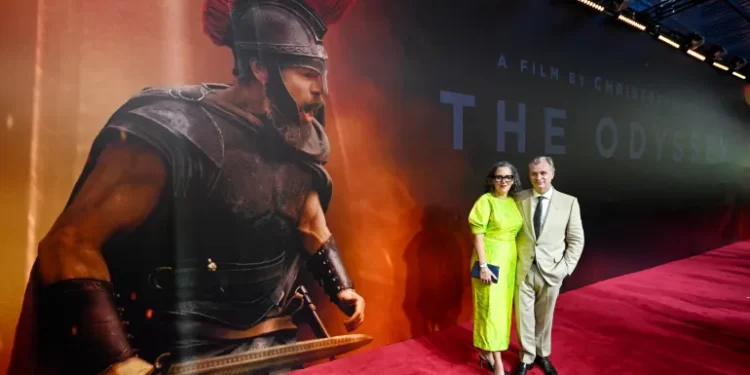 «الأوديسة» تفتح مواجهة بين سينما «نولان» ورؤية «إيلون ماسك» للذكاء الاصطناعي