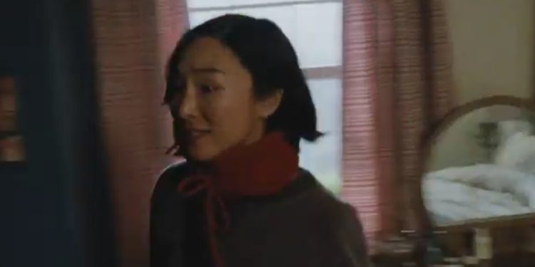 مشهد جديد من «The Last House».. «غريتا لي» و«فاغنر مورا» في مواجهة حصار غامض داخل منزلهما