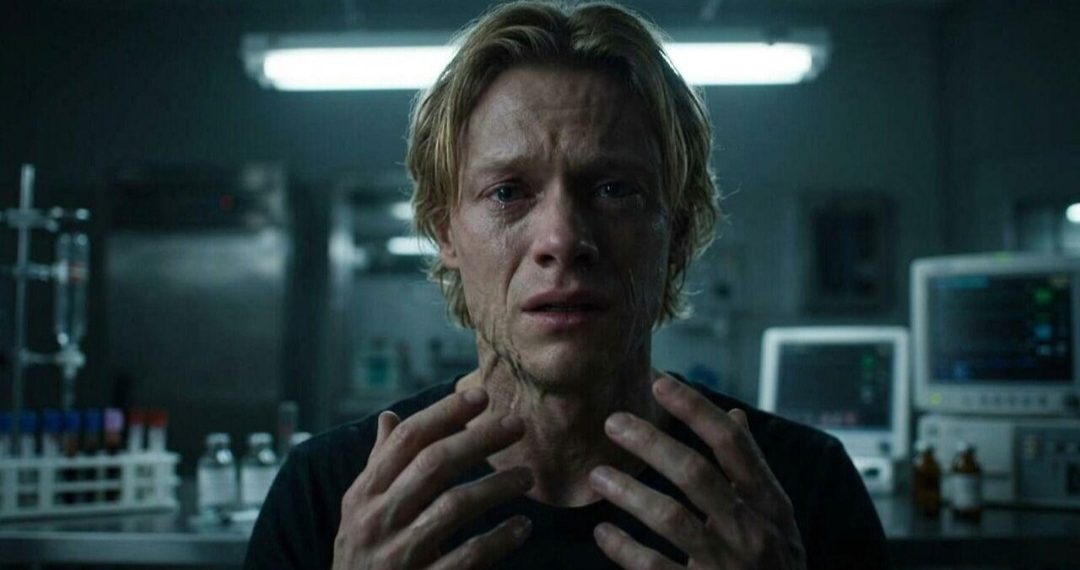 ملصق دعائي جديد لفيلم «Clayface» يكشف تحولات مرعبة قبل عرضه في السينما 23 أكتوبر