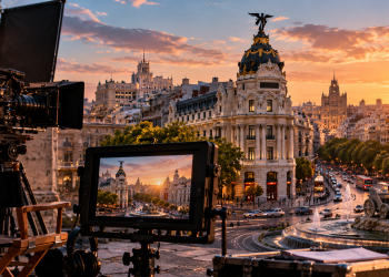 «مدريد» تشترط ظهورها داخل فيلم جديد.. كيف تتحول السينما إلى أداة ترويج سياحي؟
